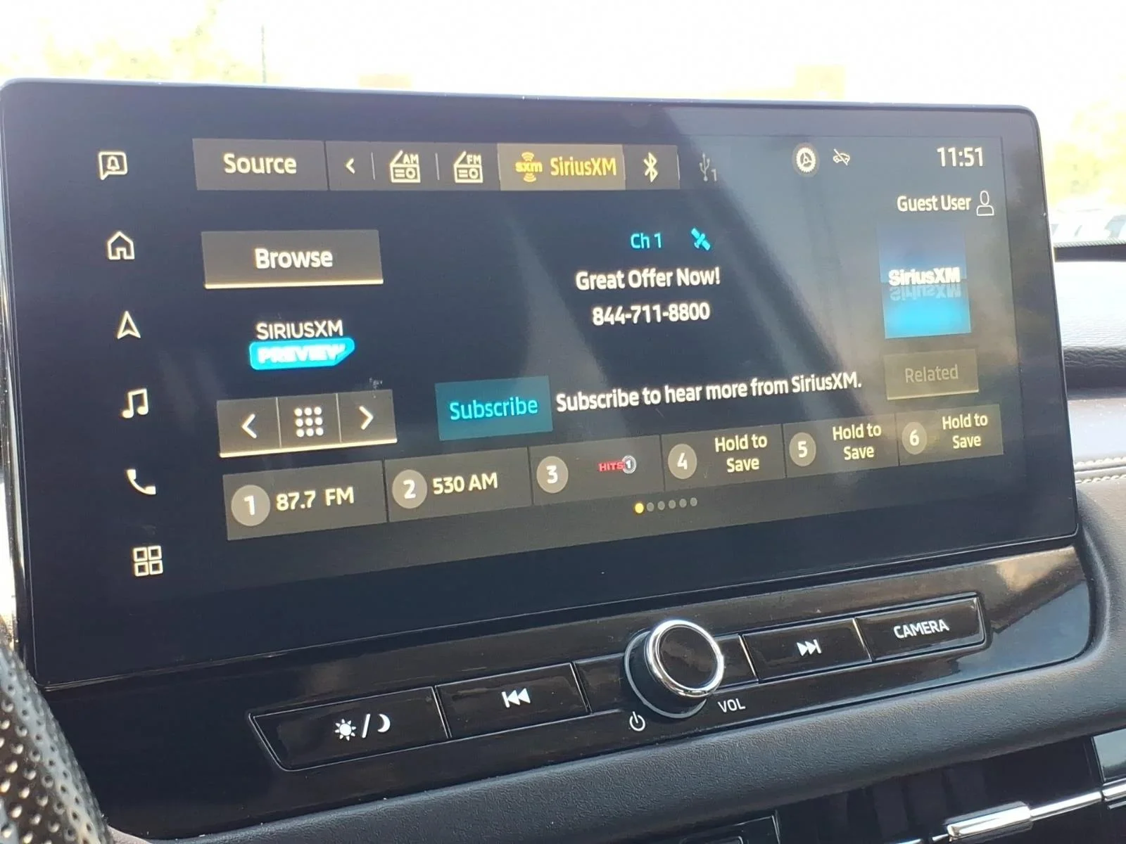 Used 2025  Mitsubishi SE image 23