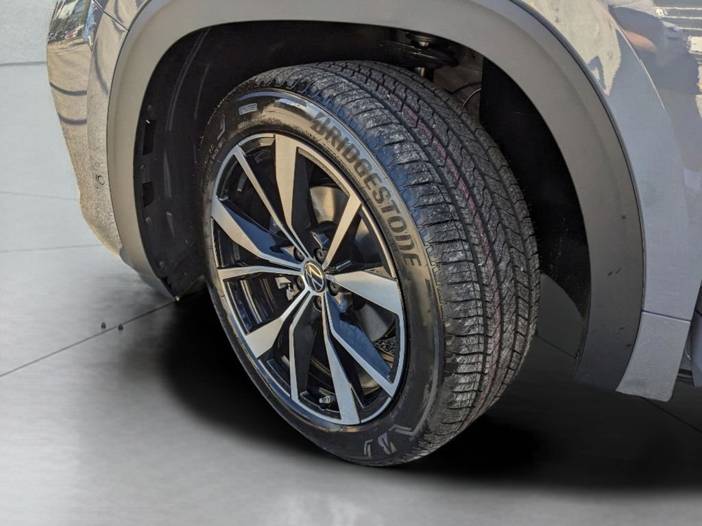 2026 Volkswagen Atlas SEL Premium R-Line - Photo 34