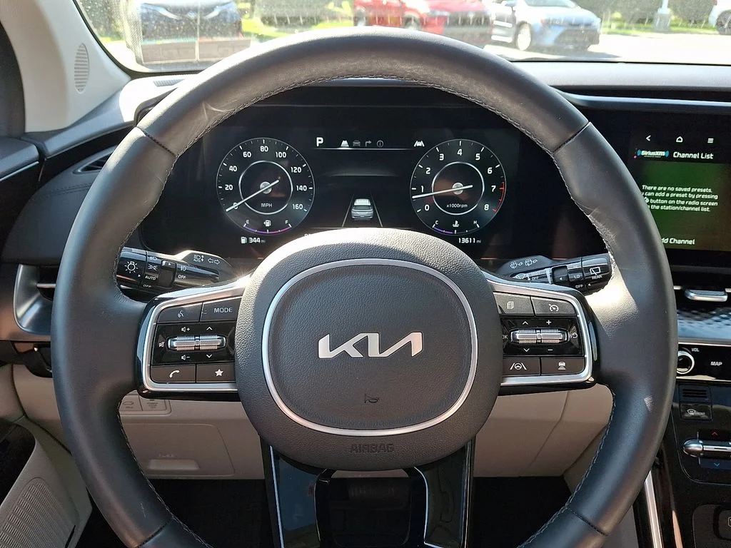 Used 2024 Red Kia SX Prestige image 17