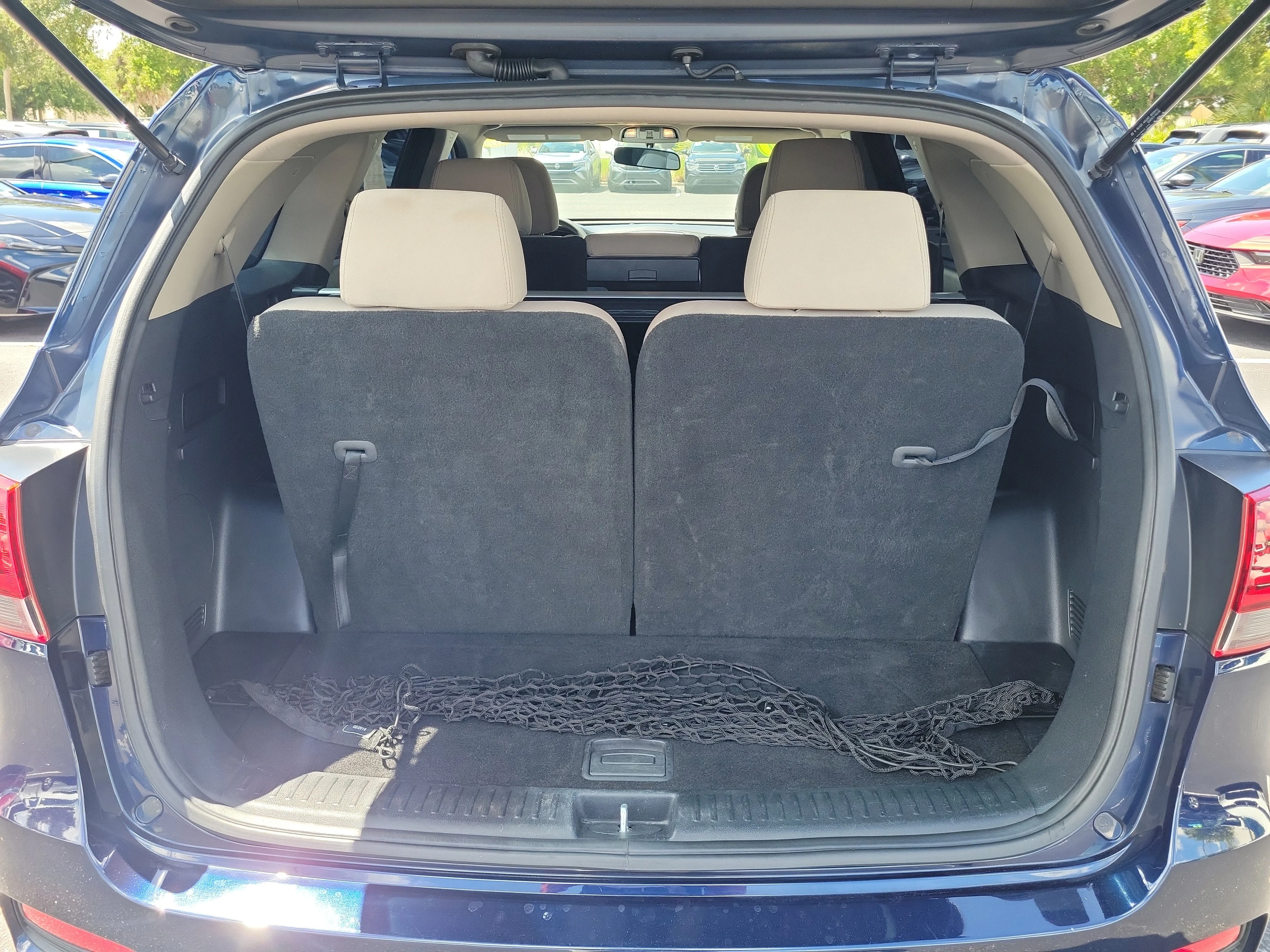 Used 2020 Imperial Blue Kia LX image 11