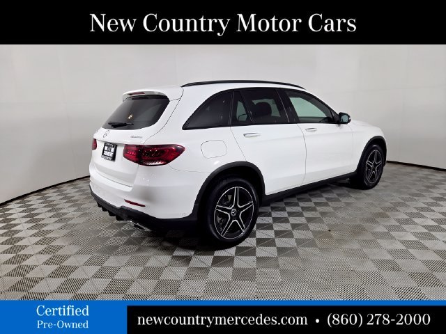Used 2022  Mercedes-Benz GLC 300 image 3