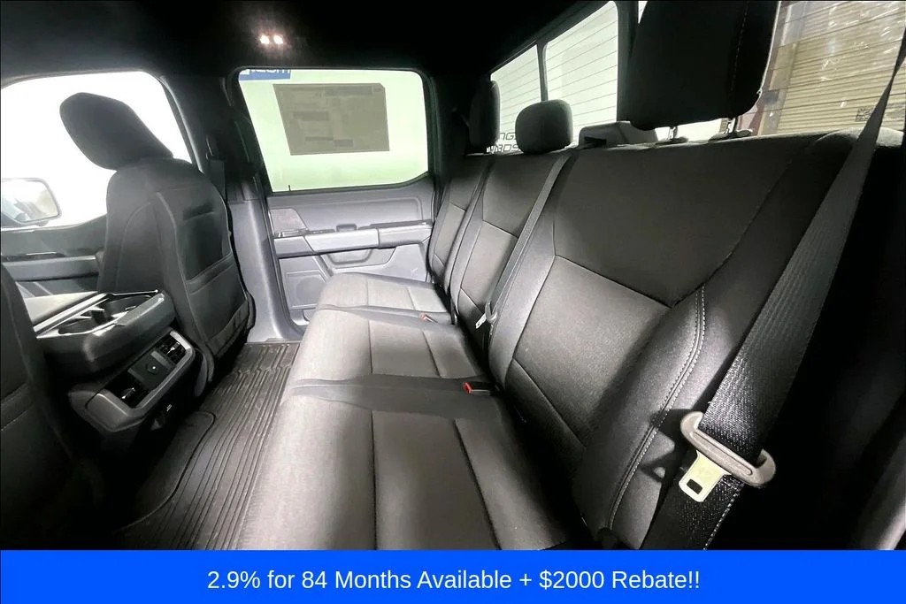 New 2026 Carbonized Gray Metallic Ford XLT image 10