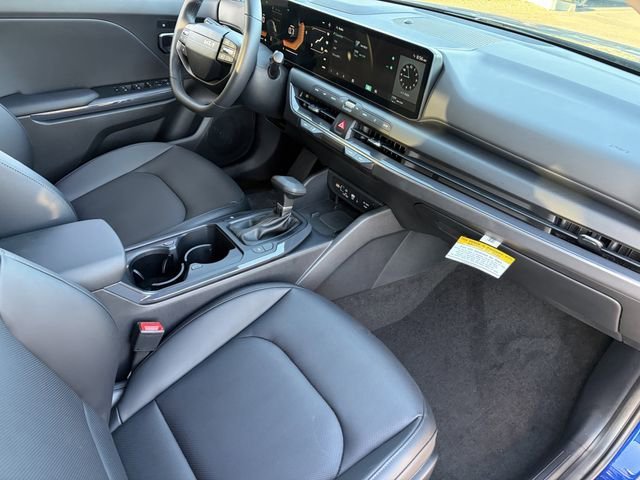 New 2026 Deep Sea Blue Kia EX image 10