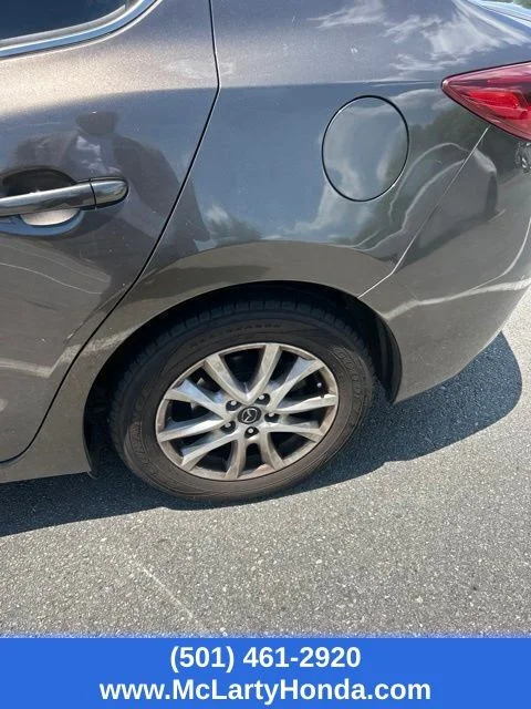 Used 2016 Silver Mazda i Grand Touring image 3