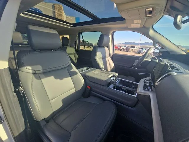 New 2026 Star White Metallic Tri-Coat Ford MAX Active image 47