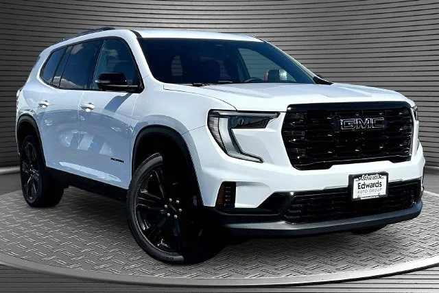 2026 GMC Acadia Elevation - Photo 2