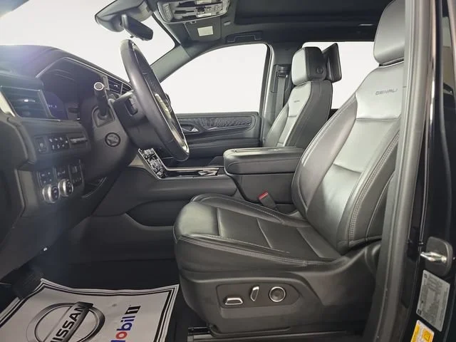 Used 2023 Onyx Black GMC Denali image 9