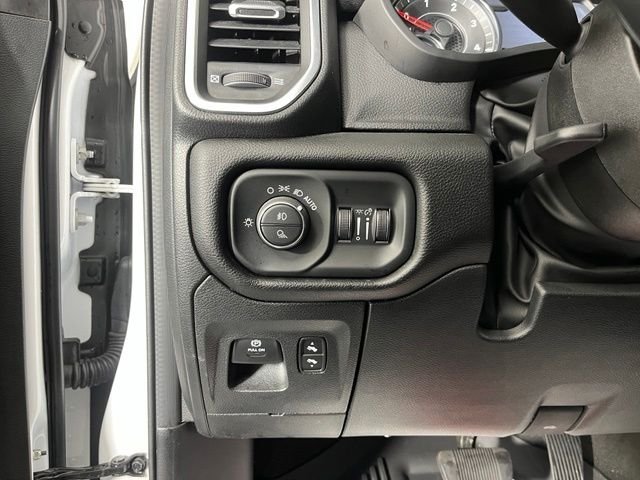 Used 2023 White Ram Laramie image 18