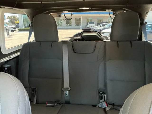 Used 2021 Black Clearcoat Jeep Unlimited Sport Altitude image 18