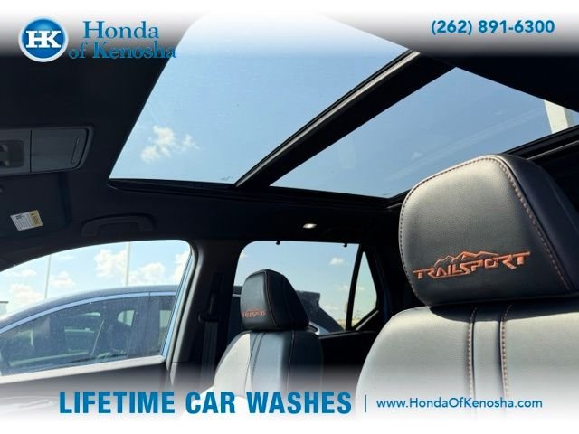 Certified Used 2024 Diffused Sky Pearl Honda TrailSport image 6