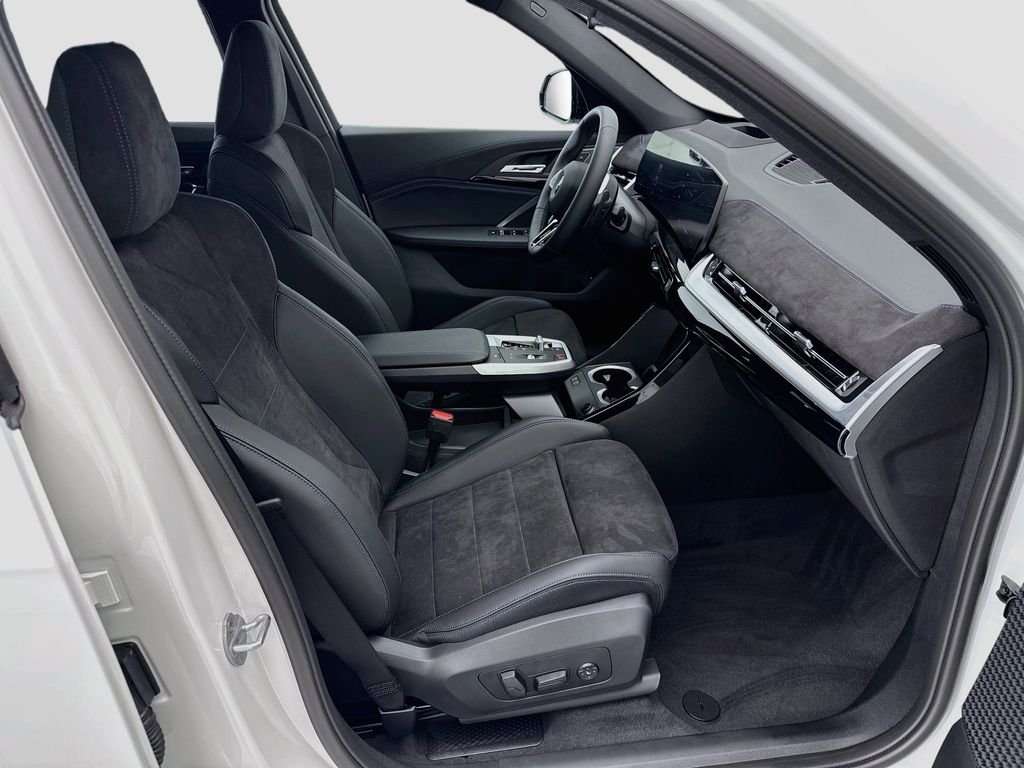 New 2027 Alpine White BMW xDrive28i image 19