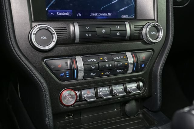 Used 2020 White Ford GT Premium image 24