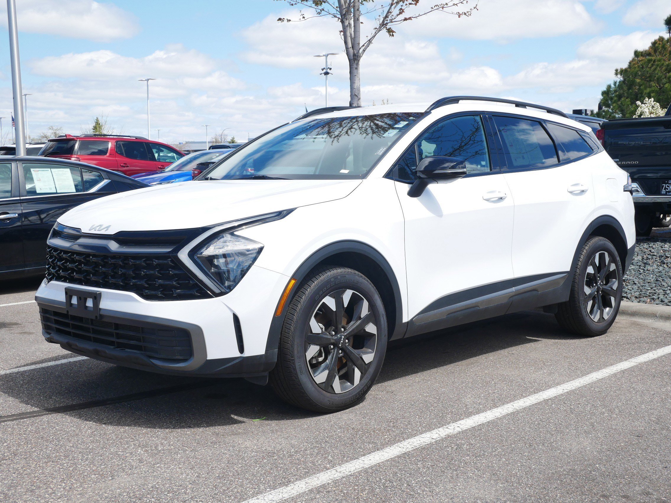Used 2023 Kia Sportage X-Line with VIN 5XYK6CAF0PG018871 for sale in Brooklyn Center, Minnesota