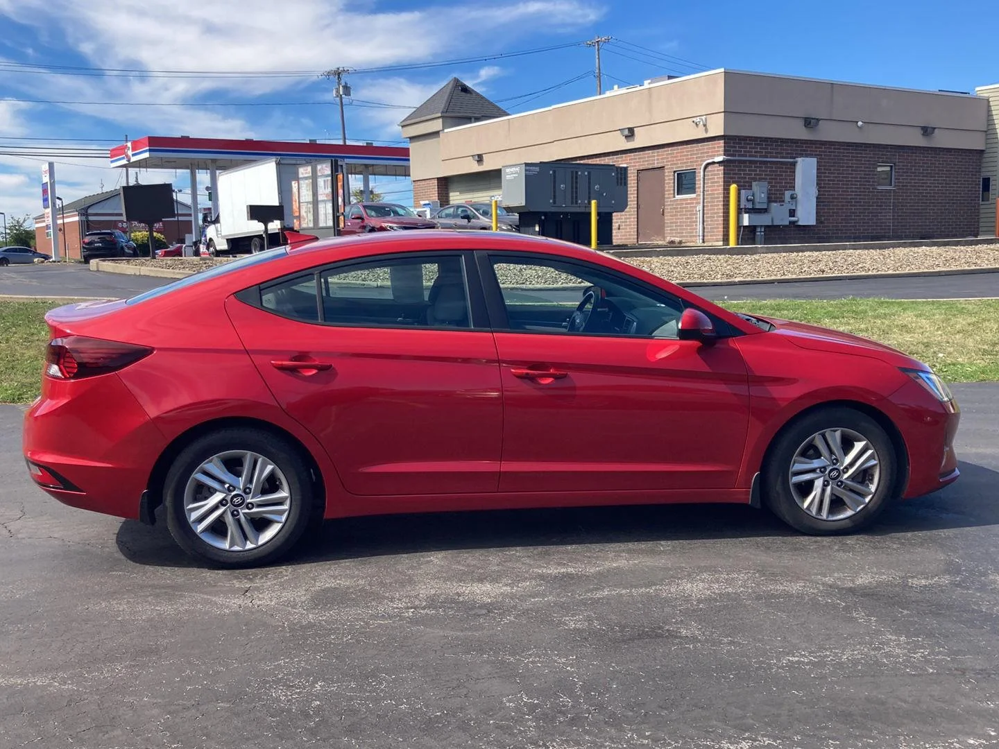 Used 2020 Calypso Red Hyundai Value Edition image 8