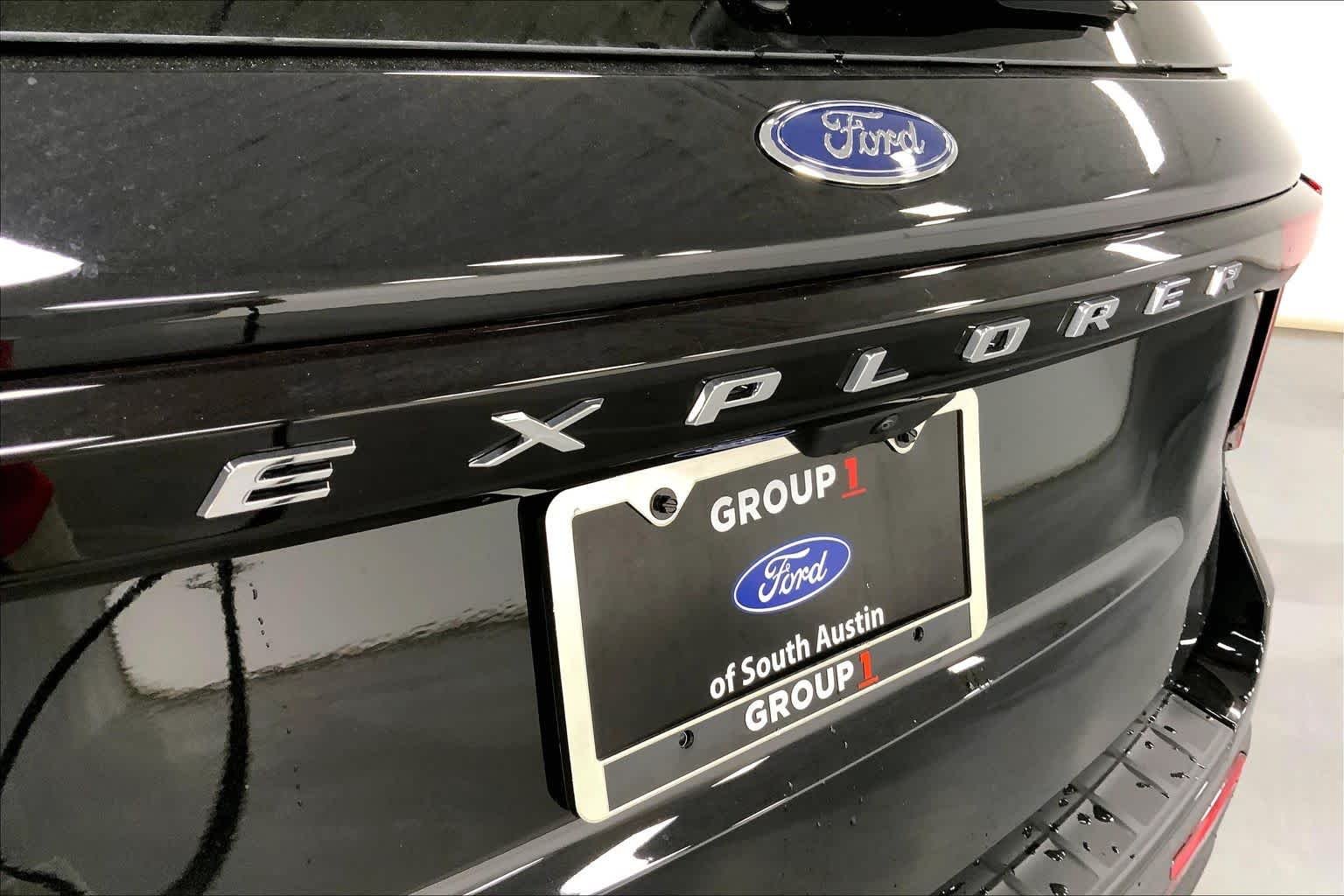 New 2026 Agate Black Metallic Ford Active image 12
