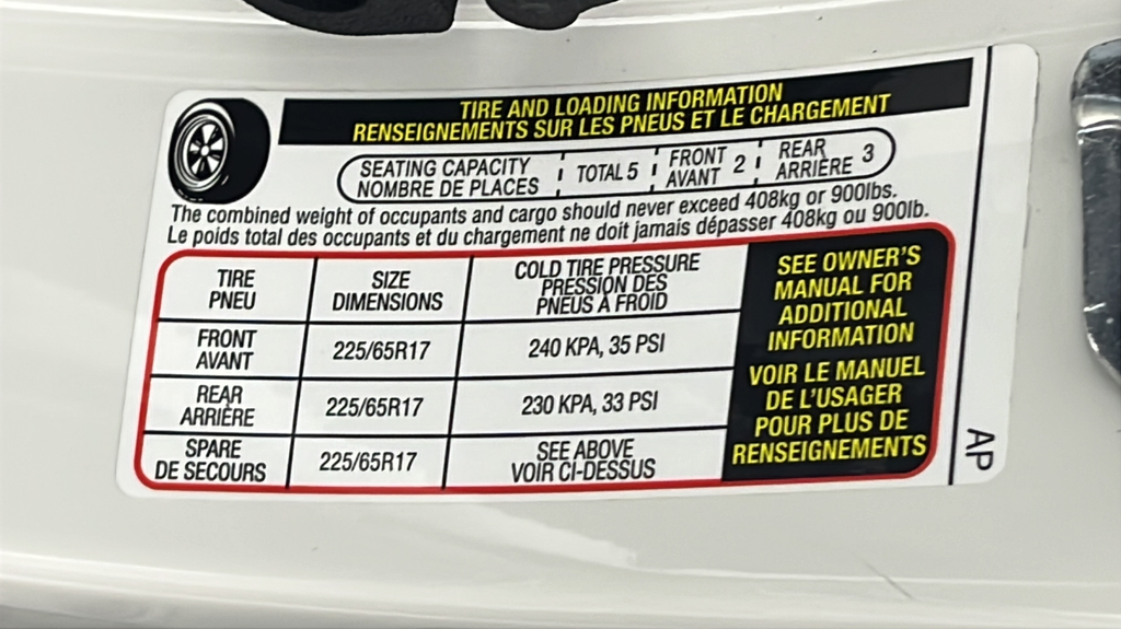 Used 2025 Crystal White Pearl Subaru Wilderness image 47