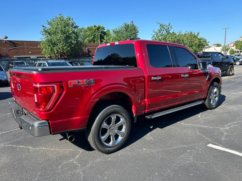 Used 2021 Red Ford XLT image 3