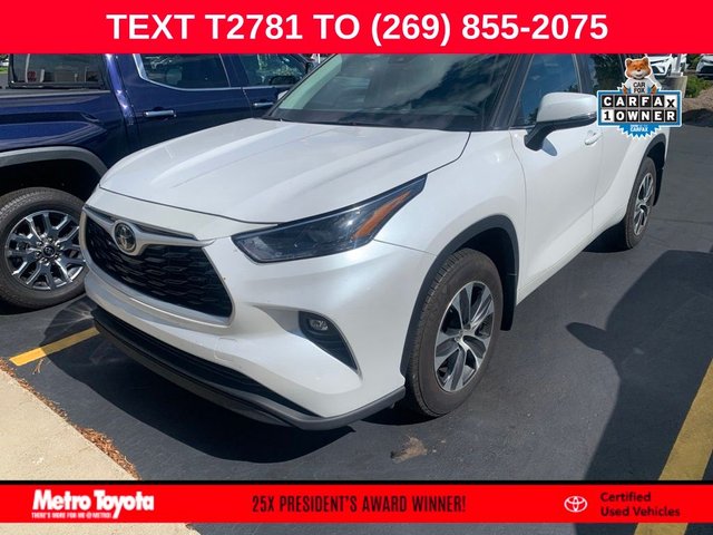 2025 Toyota Highlander XLE