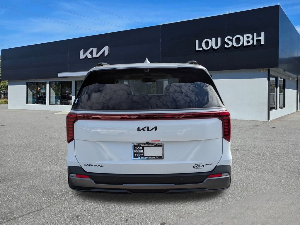 New 2026 Snow White Pearl Kia SX Prestige image 4