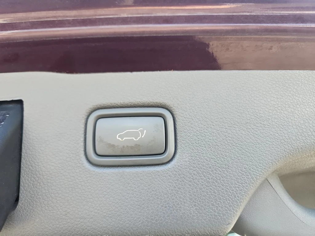 Used 2020 Purple Kia SX image 20
