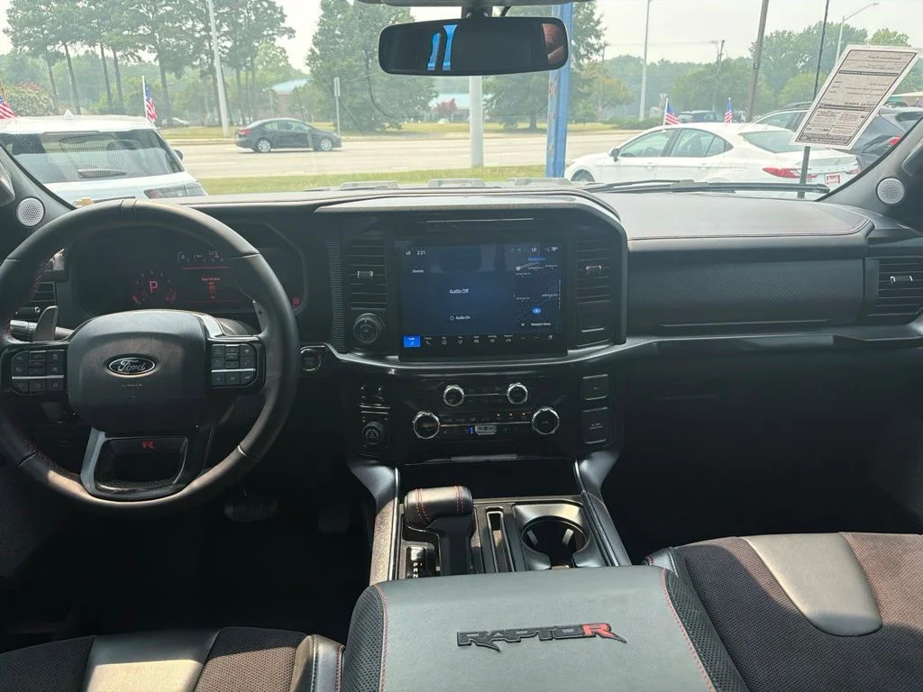 Used 2025 White Ford Raptor image 10