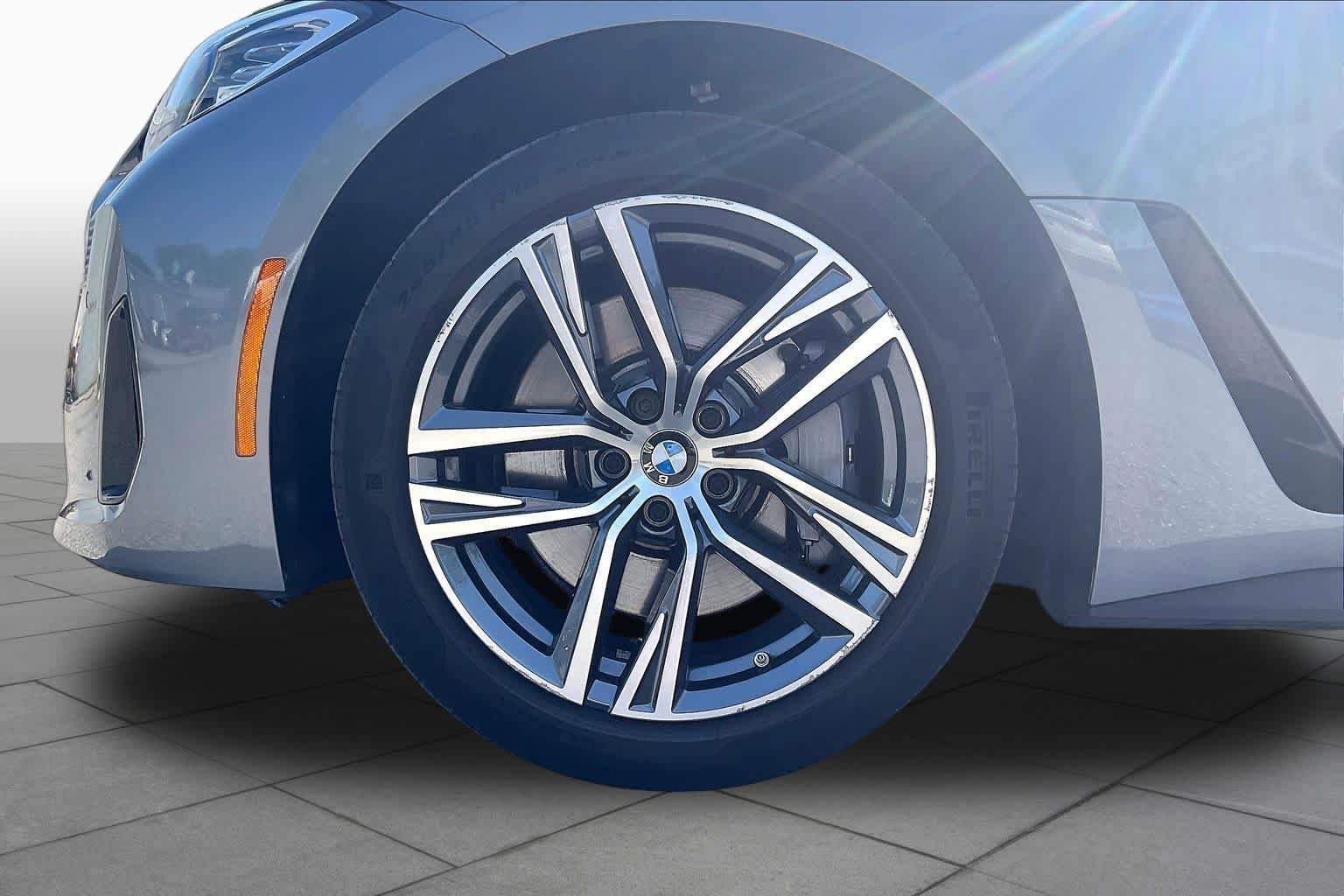Used 2022 Skyscraper Grey Metallic BMW 430i image 9