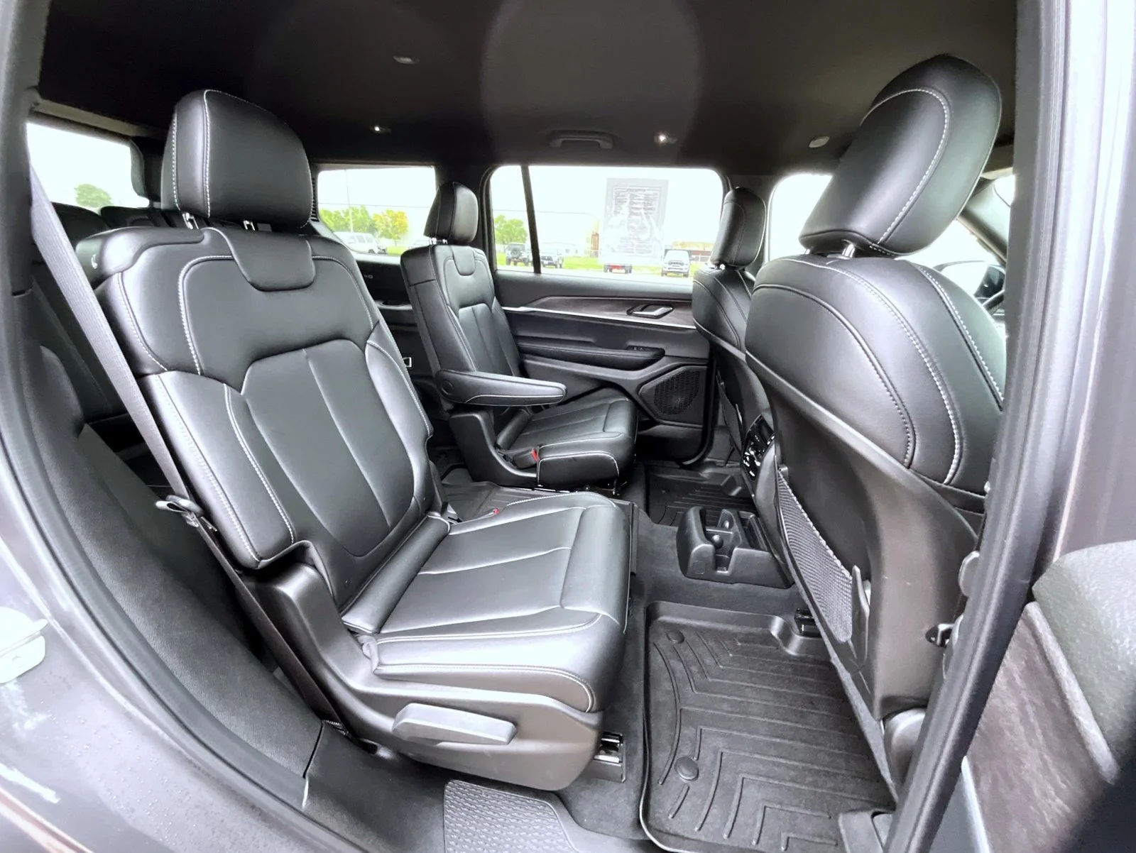 Certified Used 2025 Gray Jeep Limited image 18