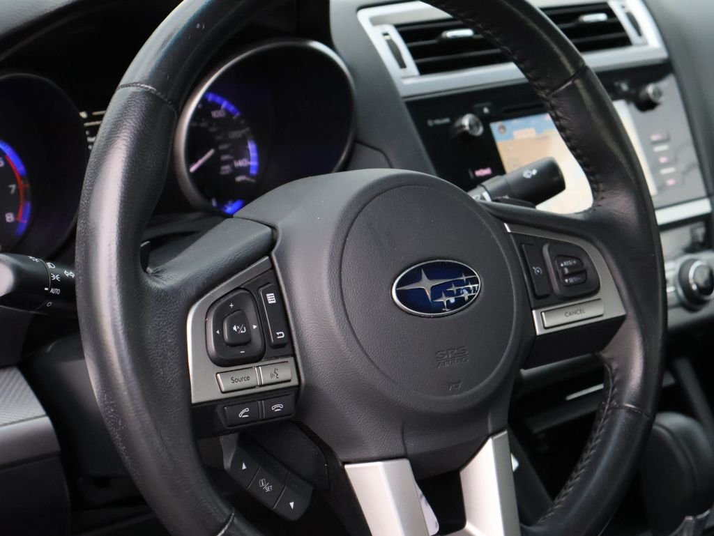 Used 2015 Red Subaru 2.5i image 17