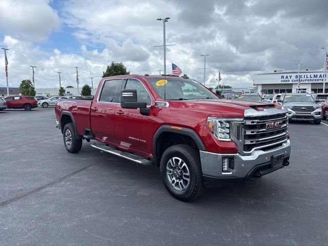 Used 2022 Red GMC SLE image 35