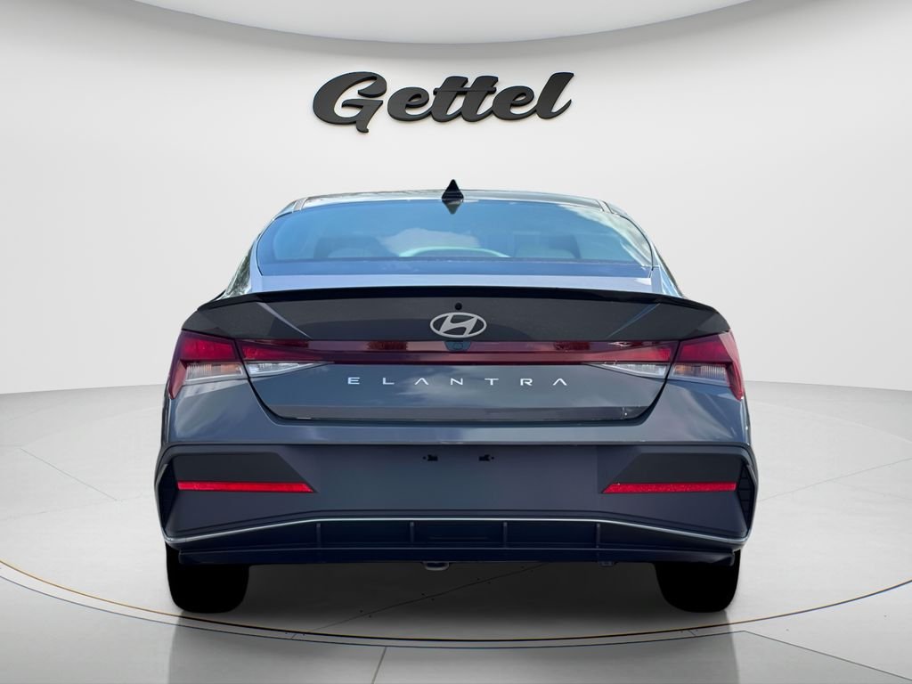 New 2026 Gray Hyundai SEL Sport image 9