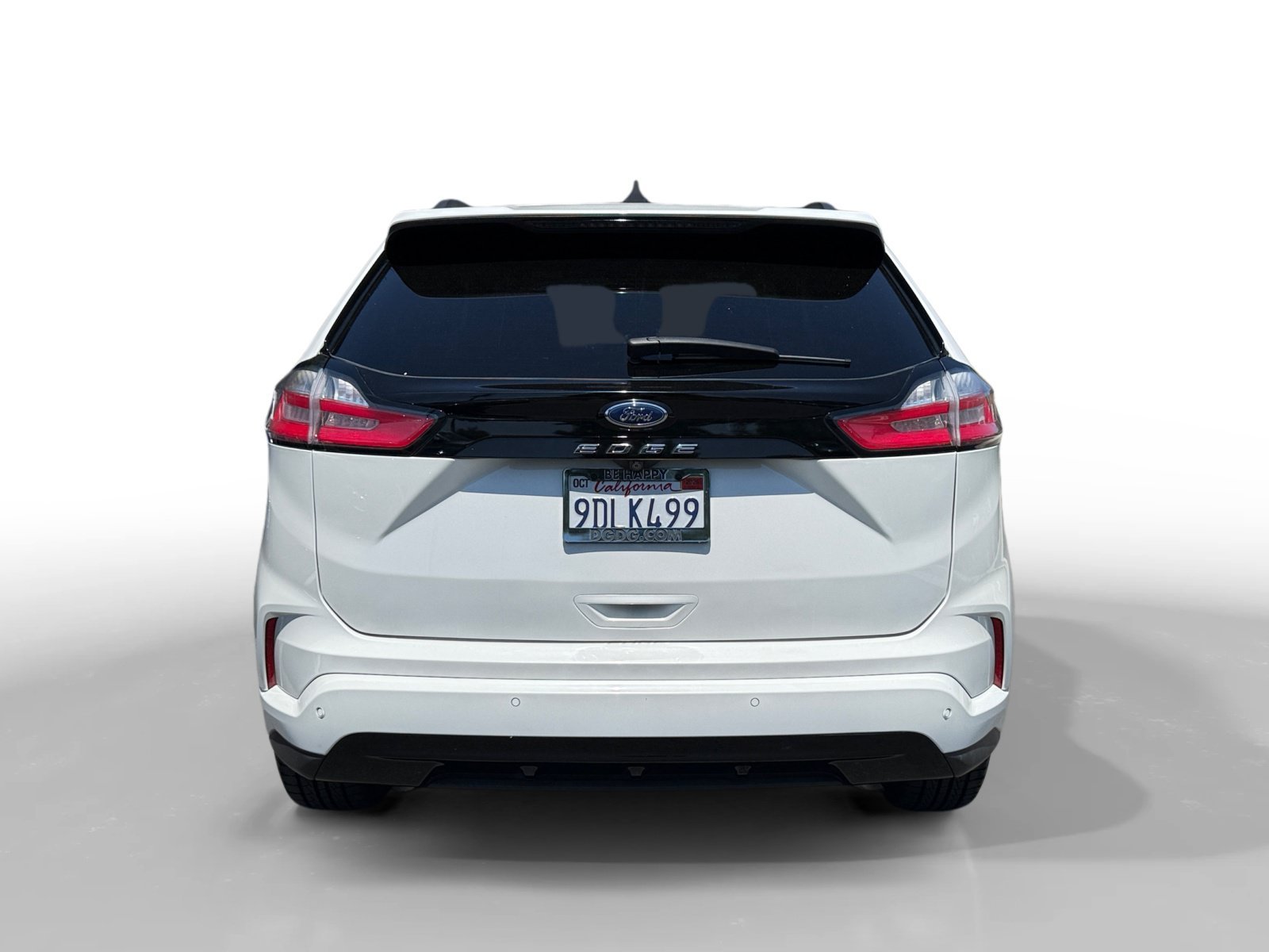 Used 2022 White Metallic Ford ST Line image 4