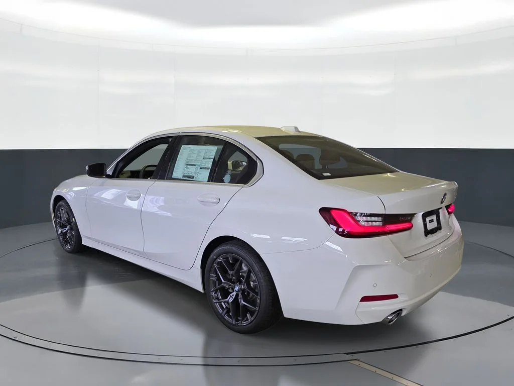 New 2026 Alpine White BMW 330i image 4