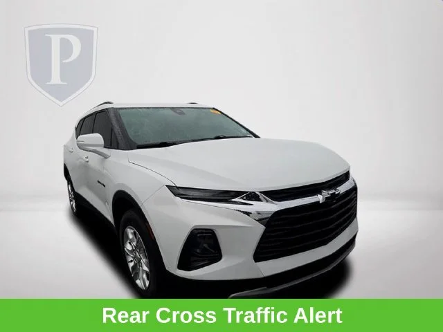 Used 2022 SUMMIT WHITE Chevrolet LT image 16