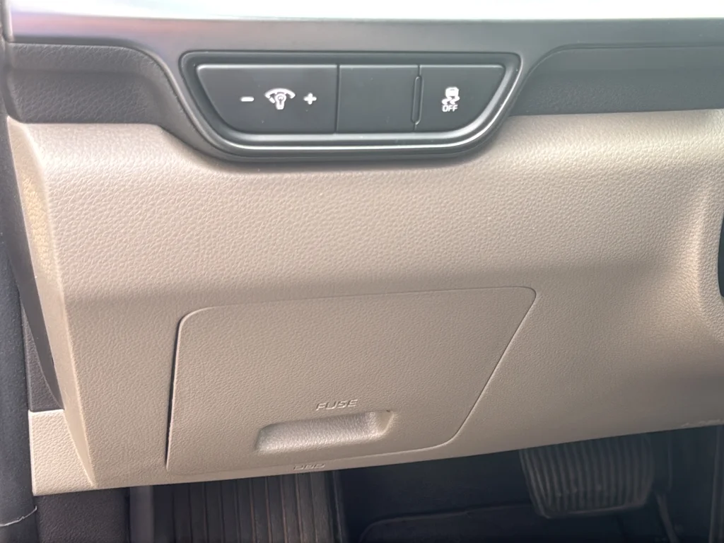 Certified Used 2025 Black Kia LXS image 27