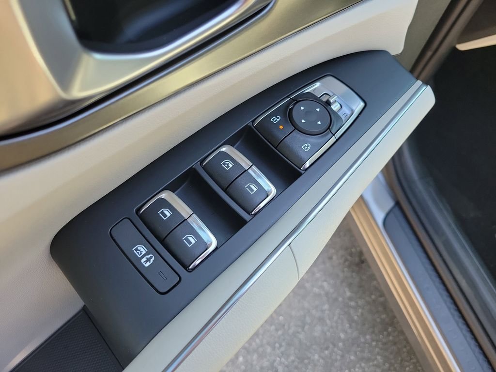 New 2026 Beige Kia EX image 25