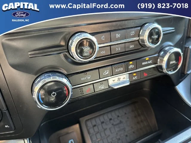 Used 2024 Silver Ford XLT image 29
