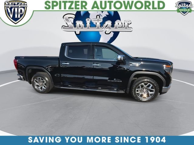 Used 2023 Black GMC SLT image 9
