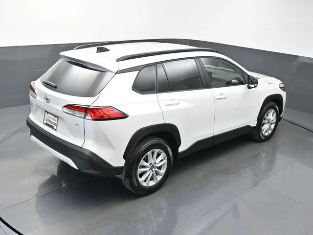 Used 2025 Beige Toyota LE image 58