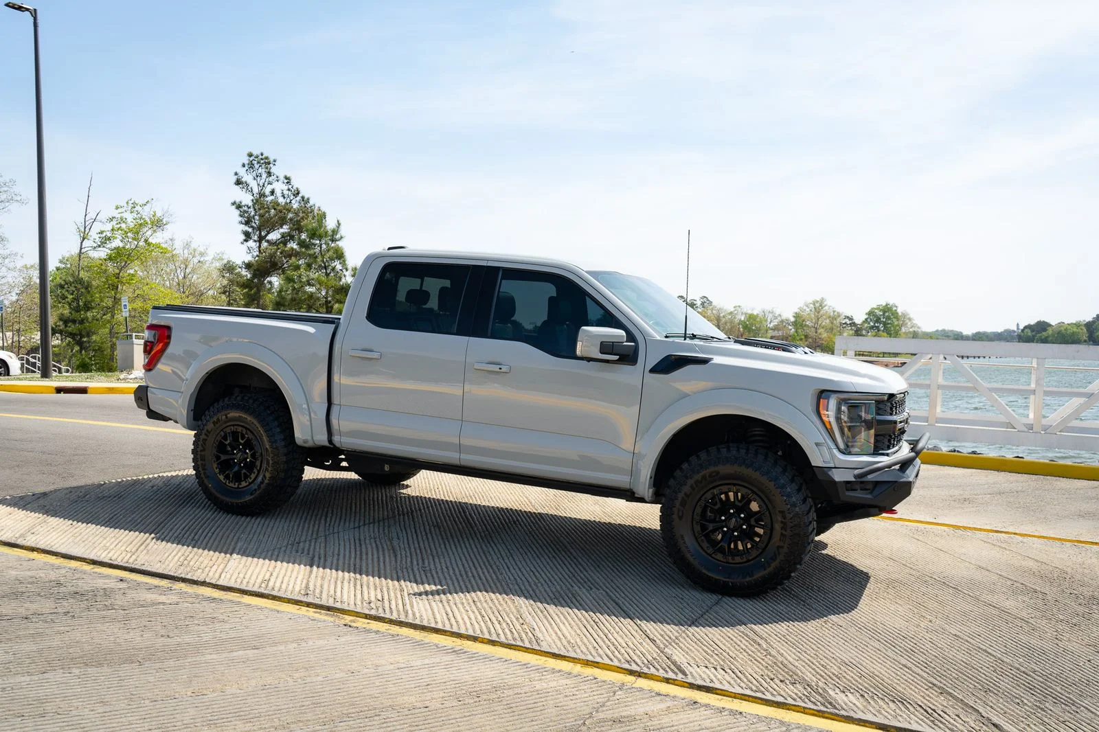 Used 2023 Avalanche Ford Raptor image 25