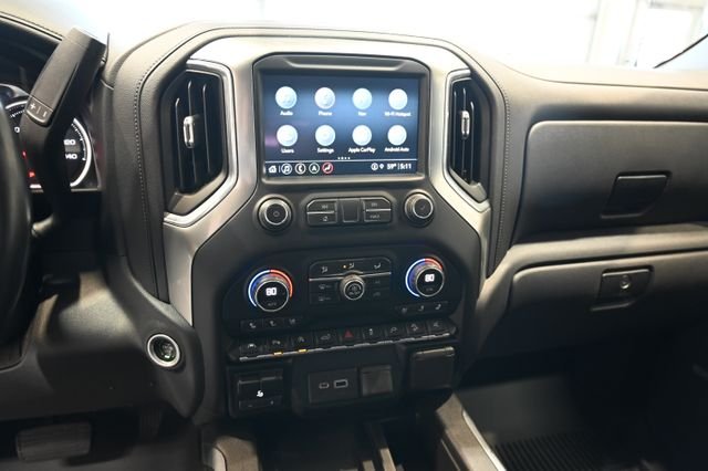 Used 2021 White Chevrolet LTZ image 17