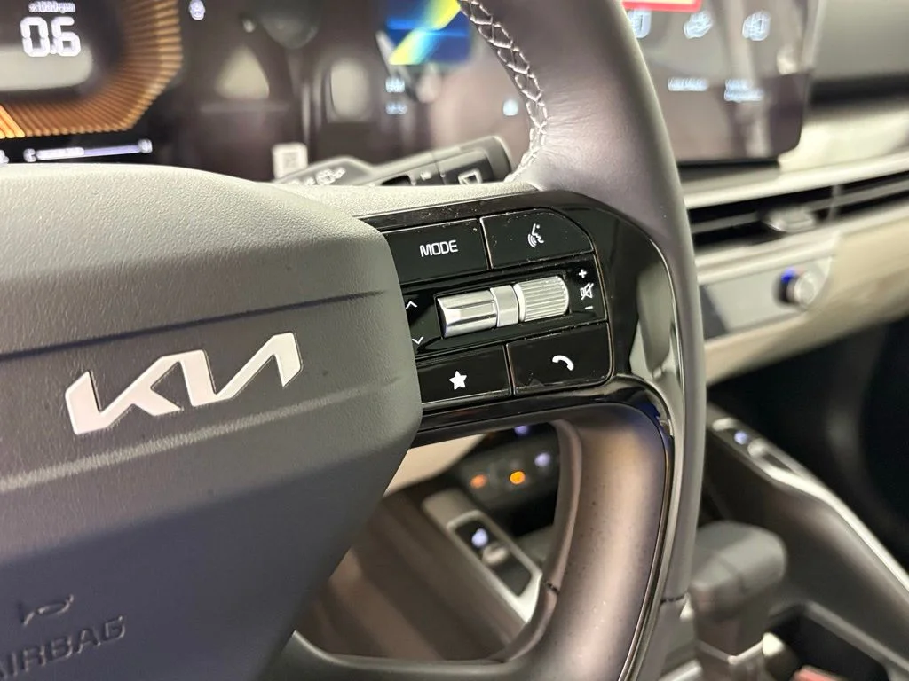New 2026 Black Kia S image 21