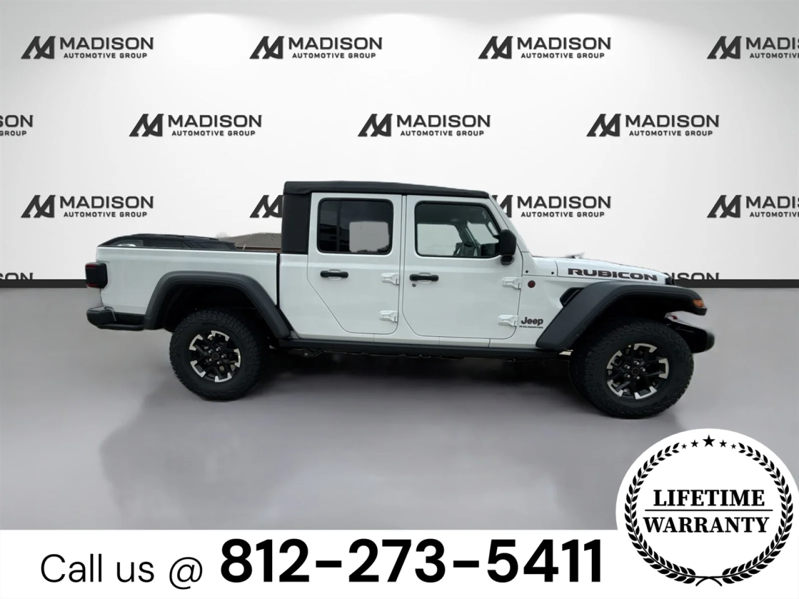New 2025 Bright White Clearcoat Jeep Rubicon image 4