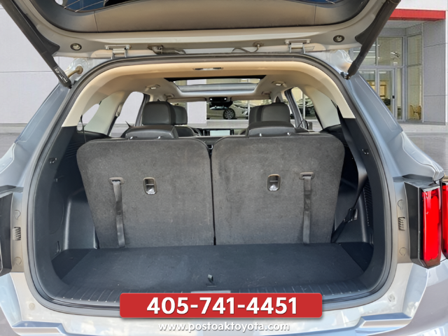 Used 2023 Silver Kia SX image 28