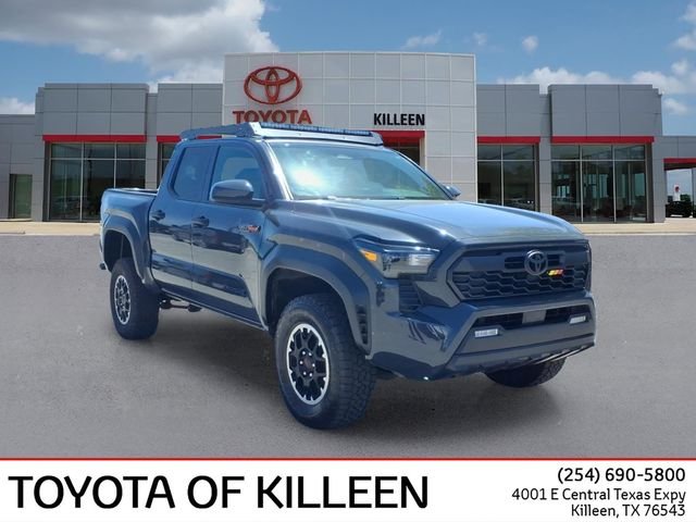 Pre-Owned 2024 Toyota Tacoma TRD Off-Road 4WD 4D Double Cab