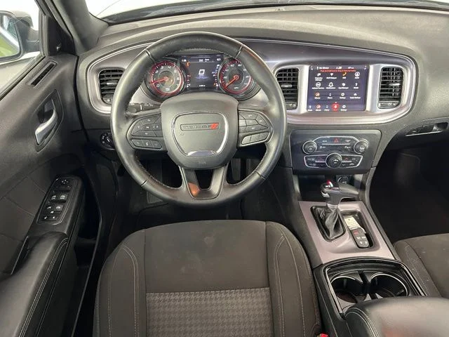 Used 2023 Green Dodge SXT image 28