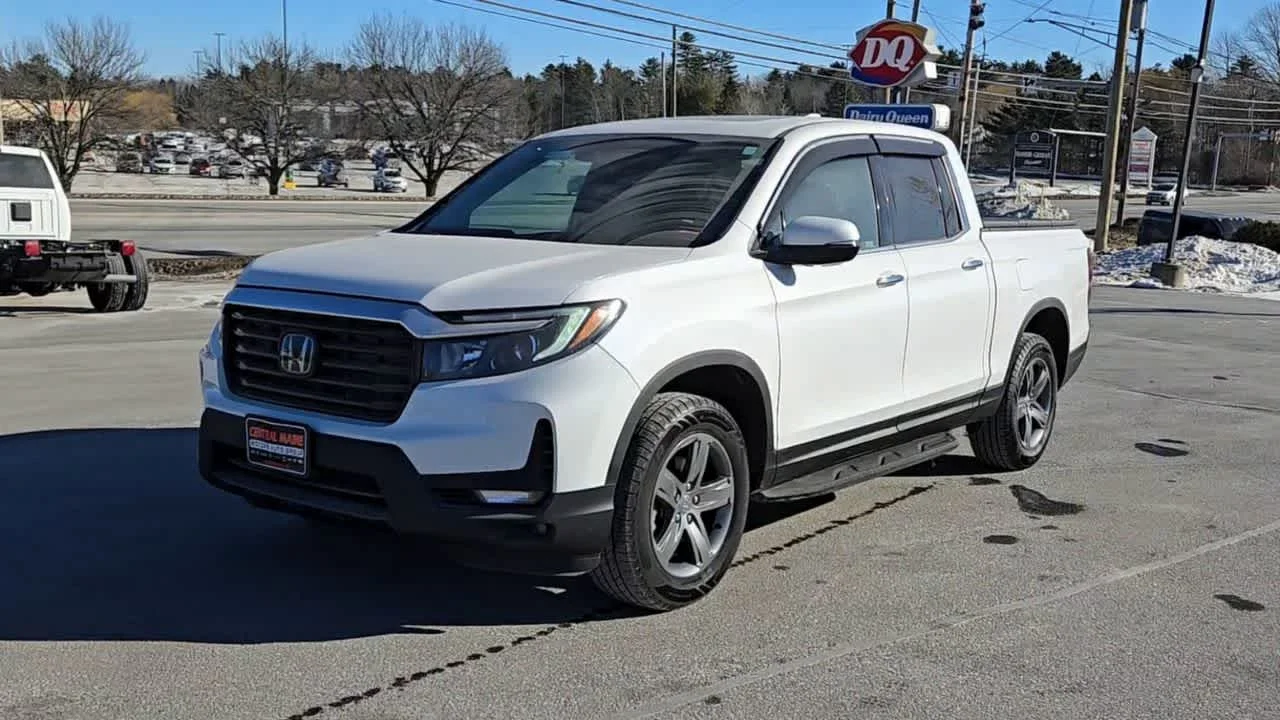Used 2023 Platinum White Pearl Honda RTL-E image 5