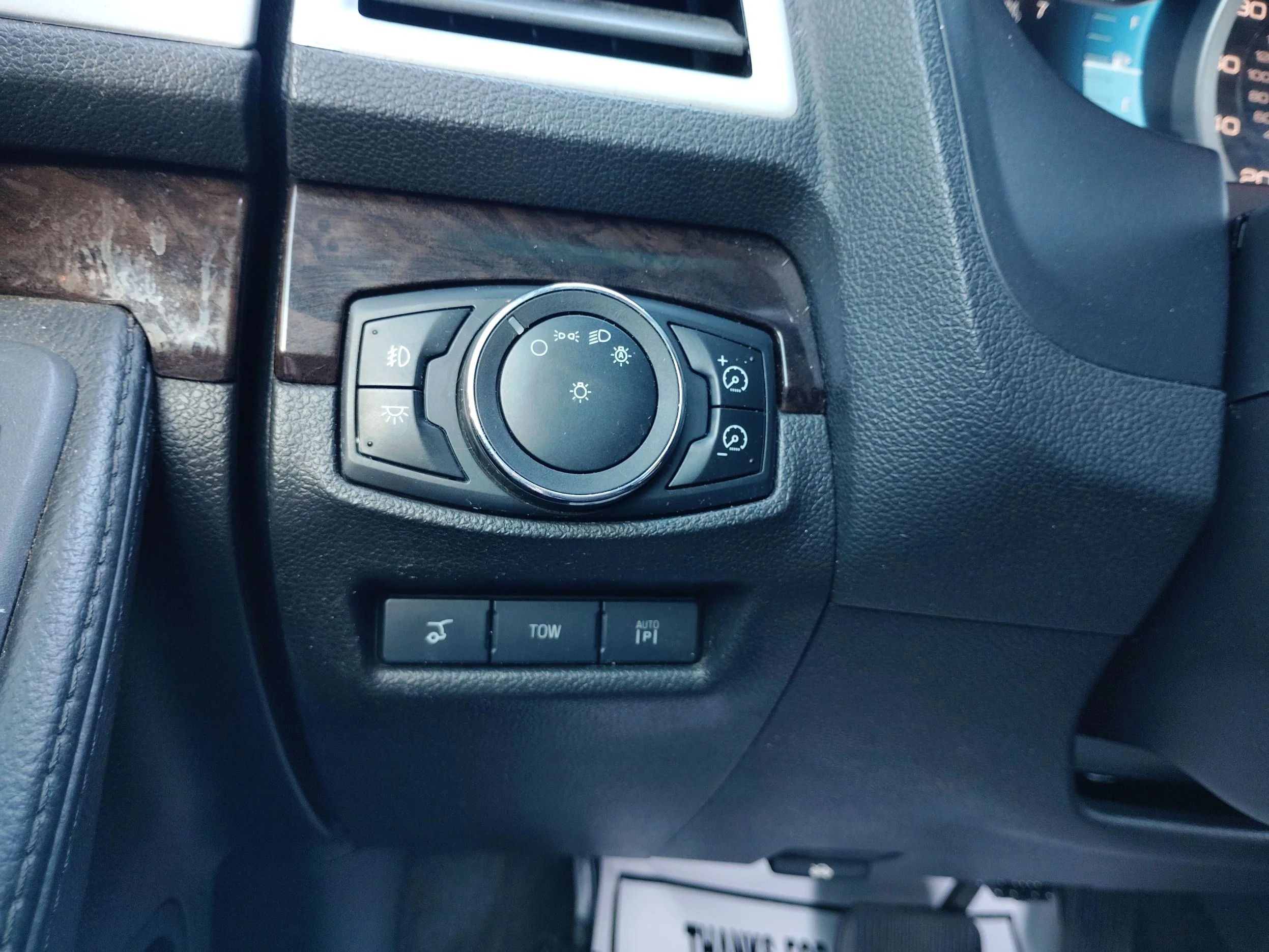 Used 2011 Black Ford Limited 4WD image 15