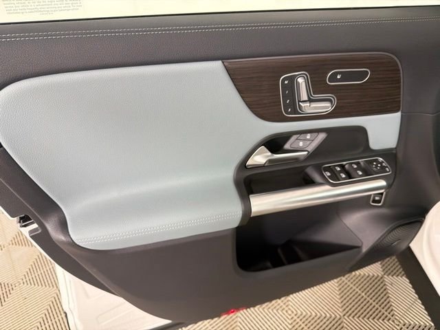New 2026 Polar White Mercedes-Benz GLA 250 image 12