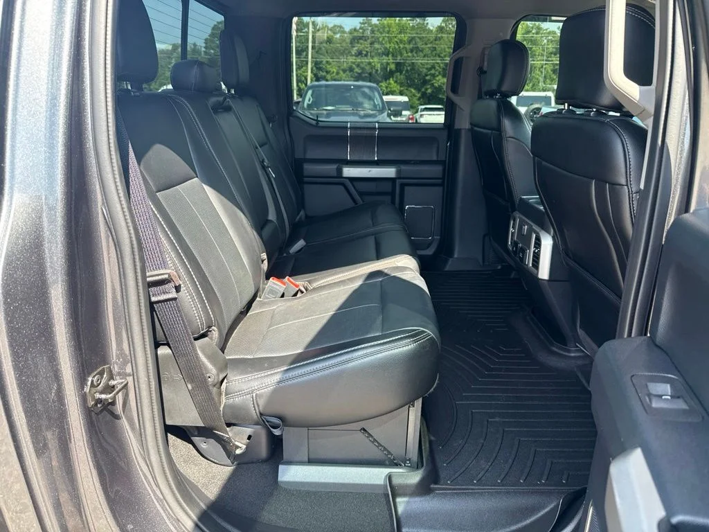 Used 2020 Gray Ford Lariat image 12