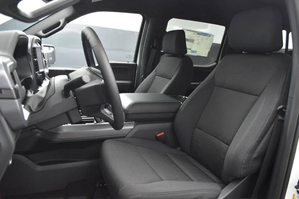 New 2026 Oxford White Ford XLT image 23